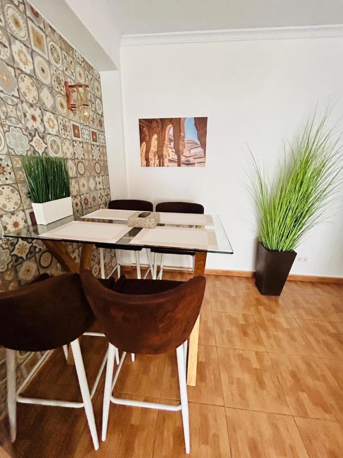 Nice Boutique Flat With Terrace Fuengirola Exteriör bild